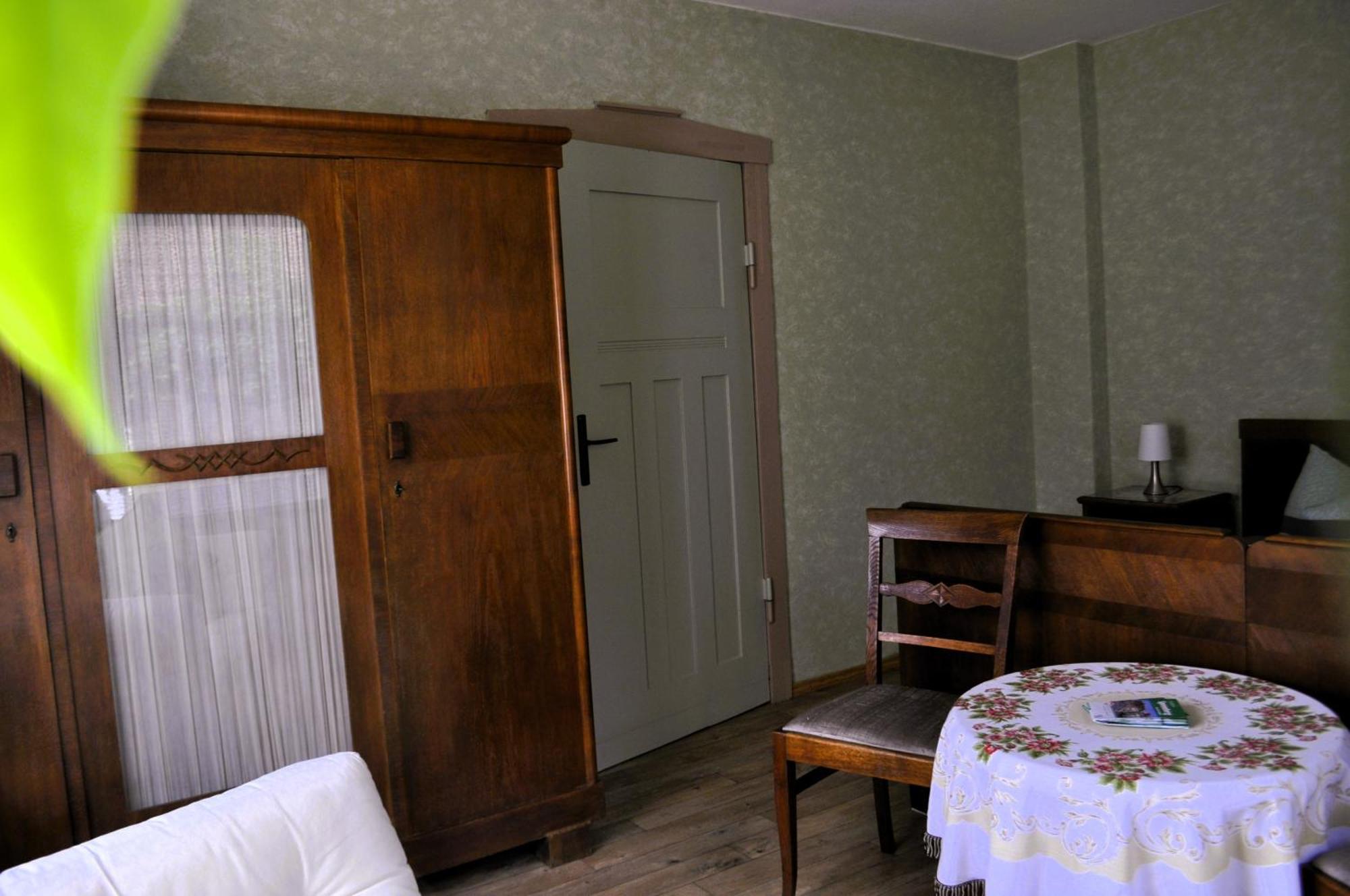Historische Ferienwohnung für bis 5 Personen Spremberg Exterior foto